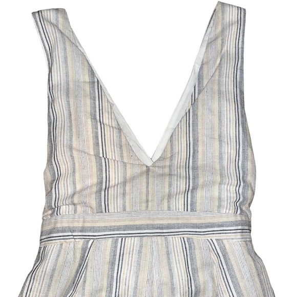 Harper Heritage V neck sleeveless jumpsuit‎ Size Medium - Picture 5 of 6